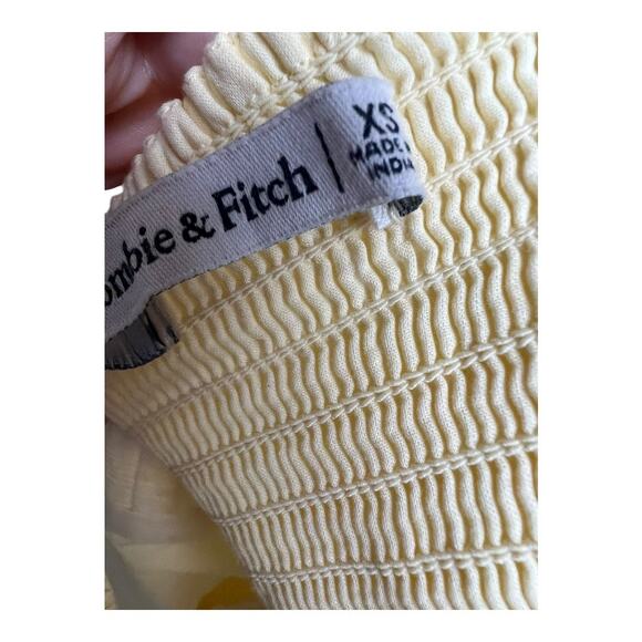 Abercrombie Yellow Top Shirt Cottage Summer Skimpy Crop y2k Boho XS Smocked - Picture 8 of 9